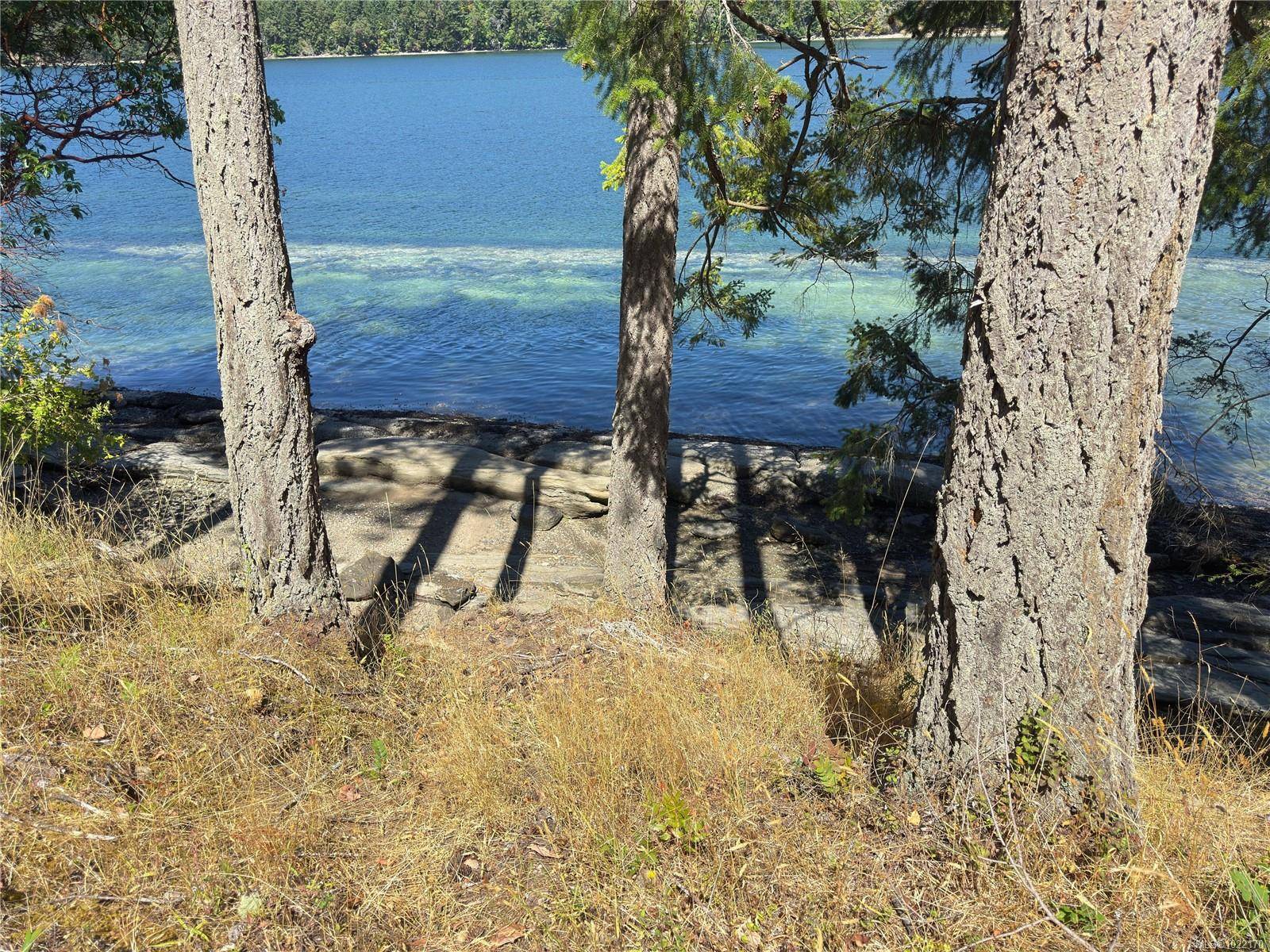 Mudge Island, BC V0R 1X6,624 Weathers Way