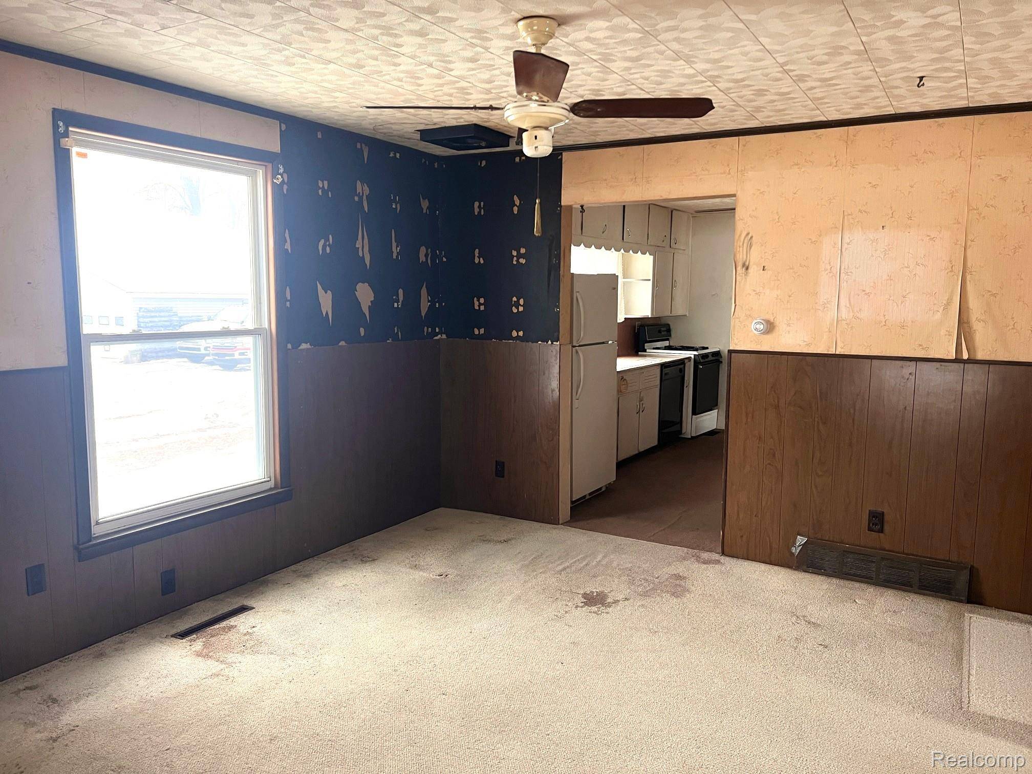 Perry, MI 48872,539 N Main ST