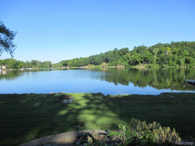 Clarkston, MI 48348,4870 LAKEVIEW BLVD