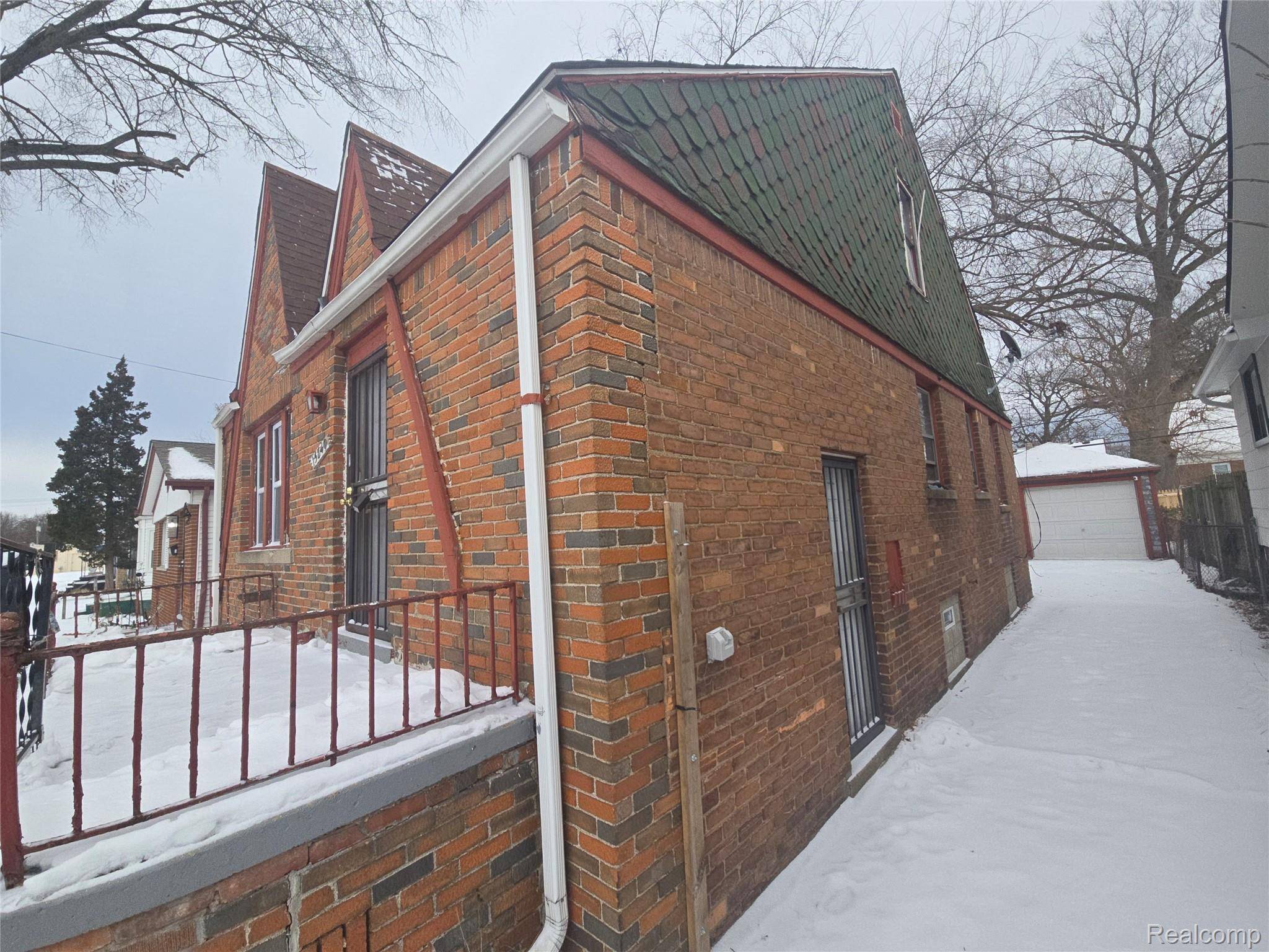 Detroit, MI 48227,15840 Ardmore ST