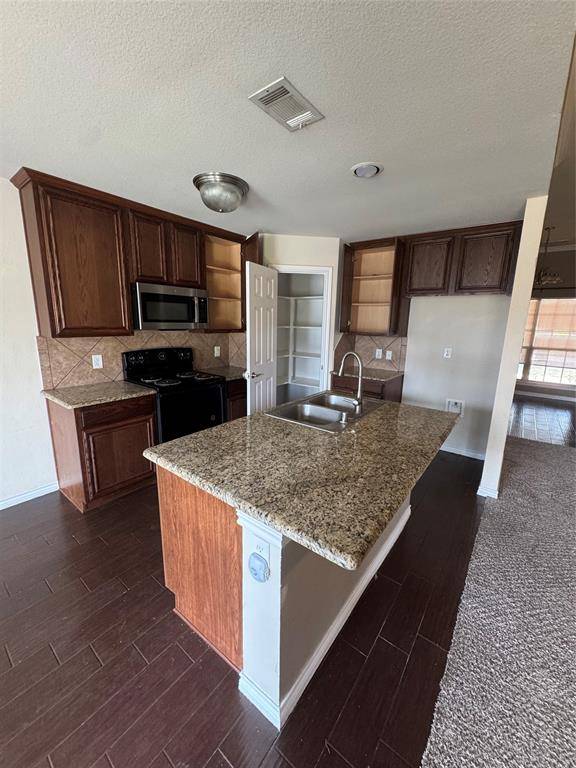 Denton, TX 76207,309 Mckamy Boulevard