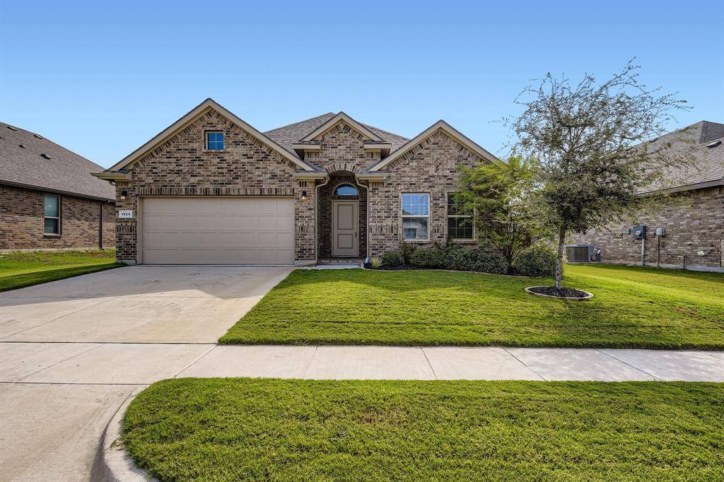 Granbury, TX 76049,1829 Ruffian Road