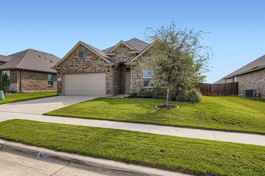 Granbury, TX 76049,1829 Ruffian Road