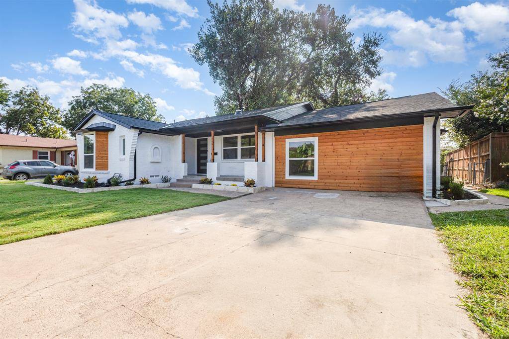 Dallas, TX 75228,11046 Delford Circle