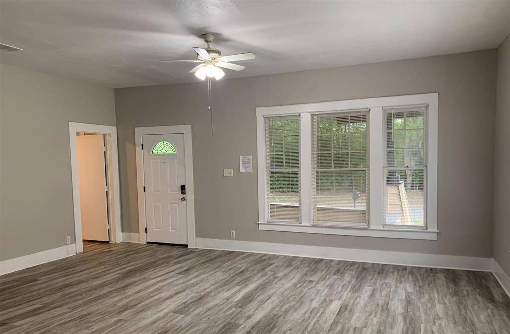 Sherman, TX 75090,815 S Willow Street