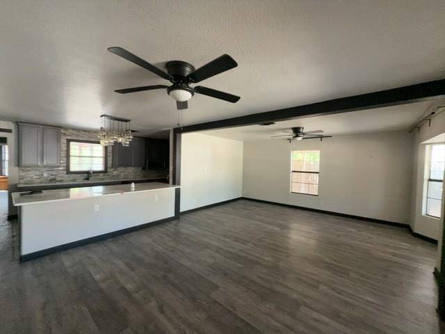 Pleasanton, TX 78064,1217 Vivian Street