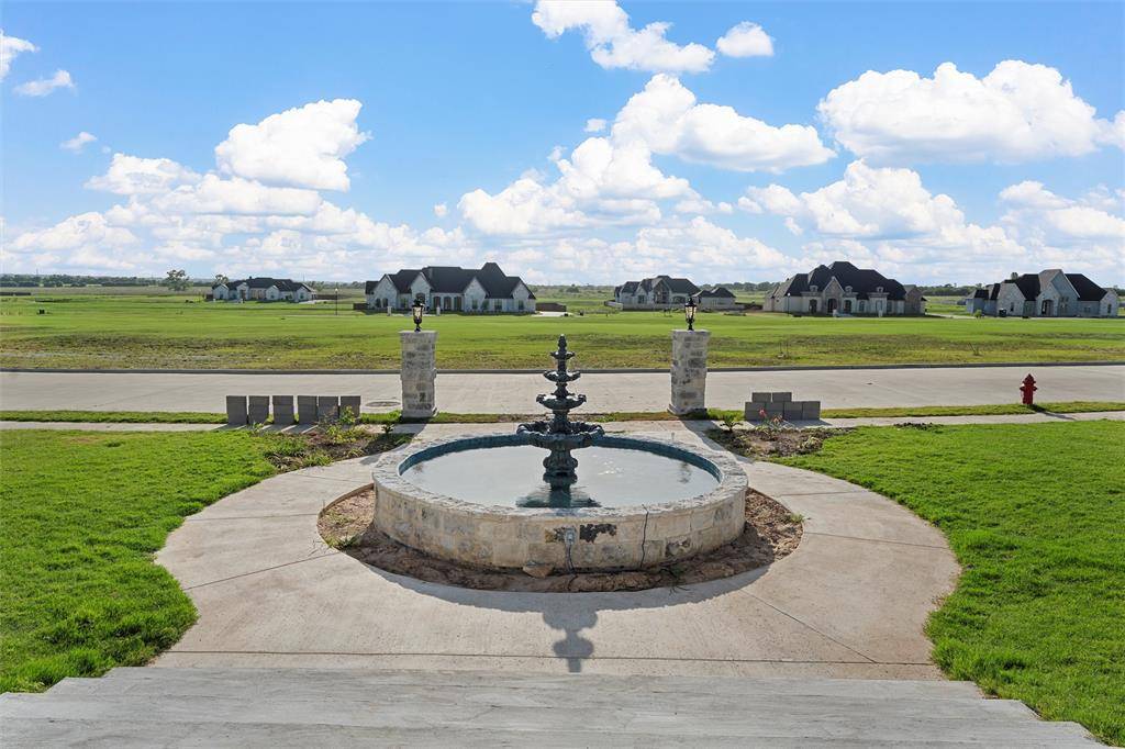 Lorena, TX 76655,112 Yellow Rose Street