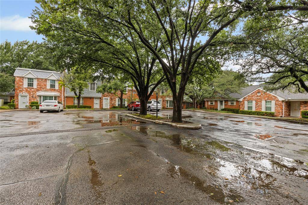 Fort Worth, TX 76114,1231 Roaring Springs Road