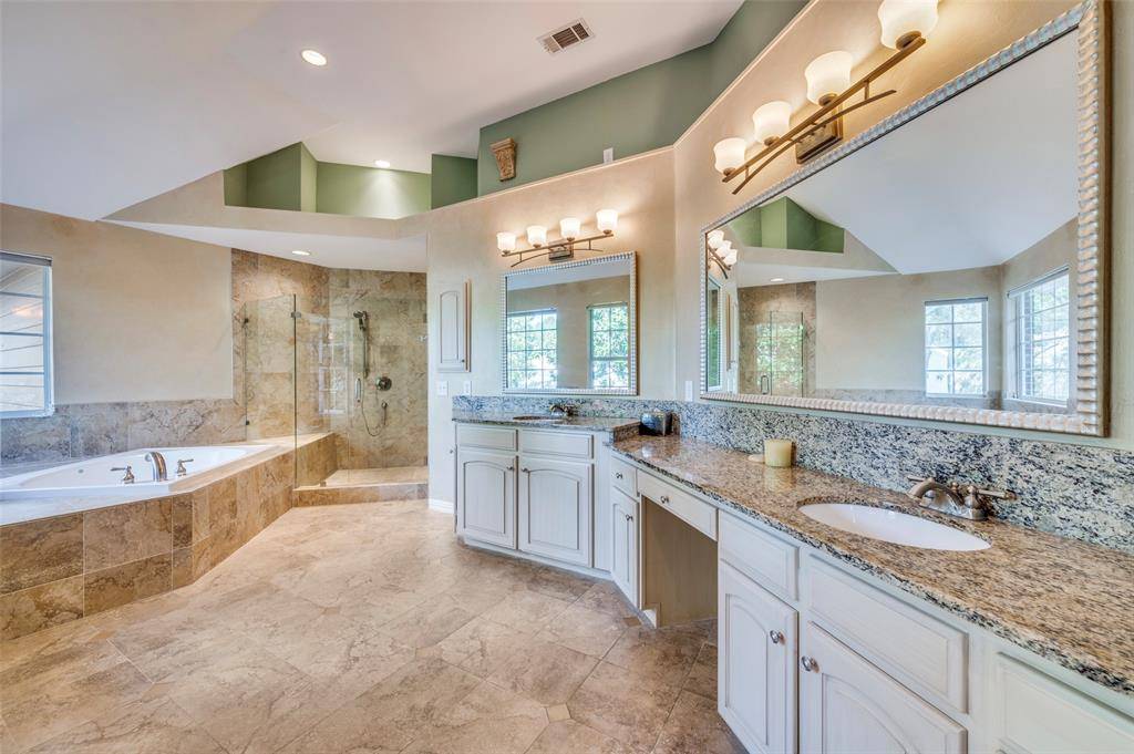 Plano, TX 75024,6720 Grant Lane