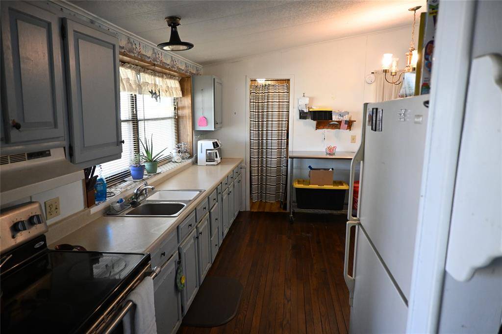 Arlington, TX 76002,704 Spring Miller Court