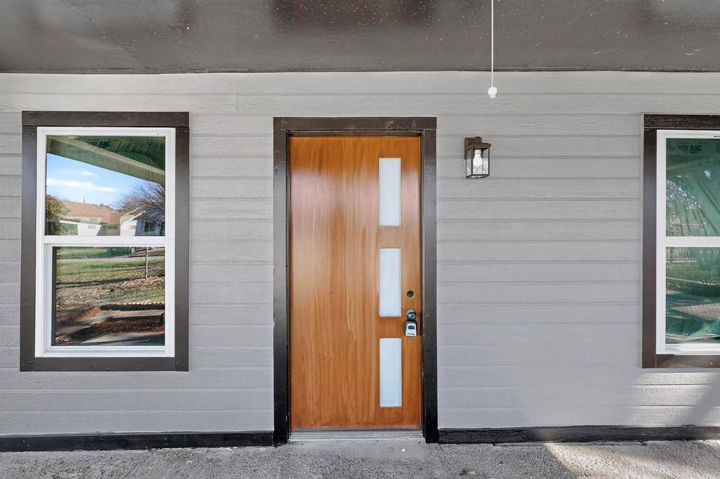 Fort Worth, TX 76164,2216 Ross Avenue