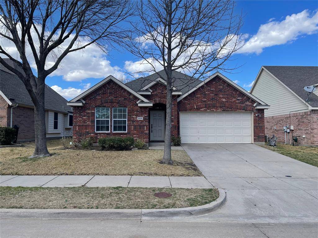 Denton, TX 76226,5908 Meadowglen Drive