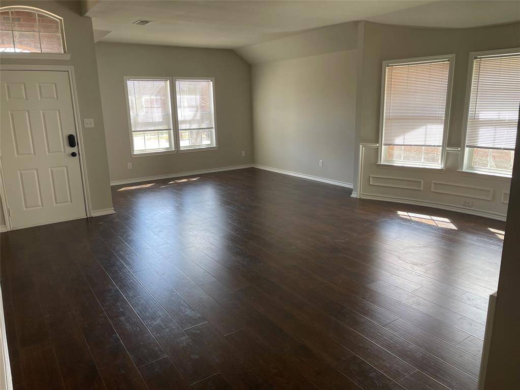 Denton, TX 76226,5908 Meadowglen Drive