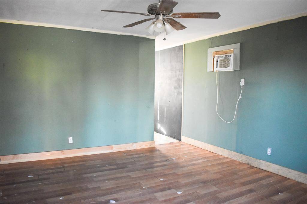 Brady, TX 76825,905 Bee Street