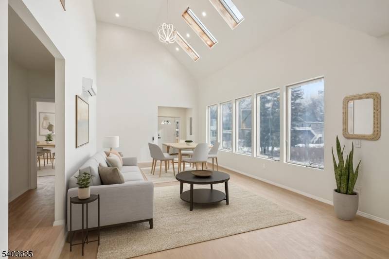 Wayne Twp., NJ 07470,109 Monmouth Ave