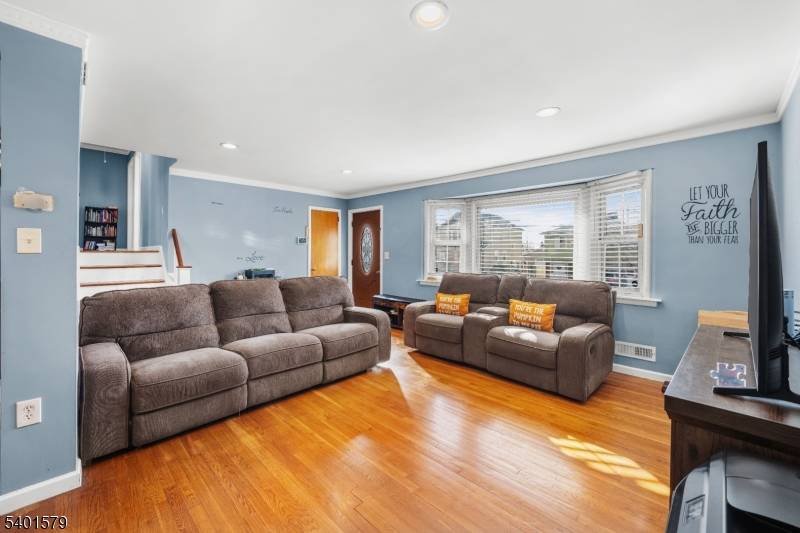 Union Twp., NJ 07083,2563 Jackson Ave