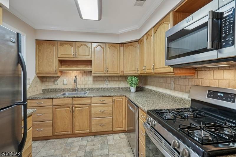 Hanover Twp., NJ 07981,131 Sunrise Dr