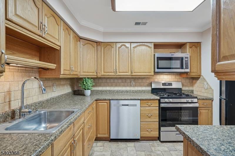 Hanover Twp., NJ 07981,131 Sunrise Dr