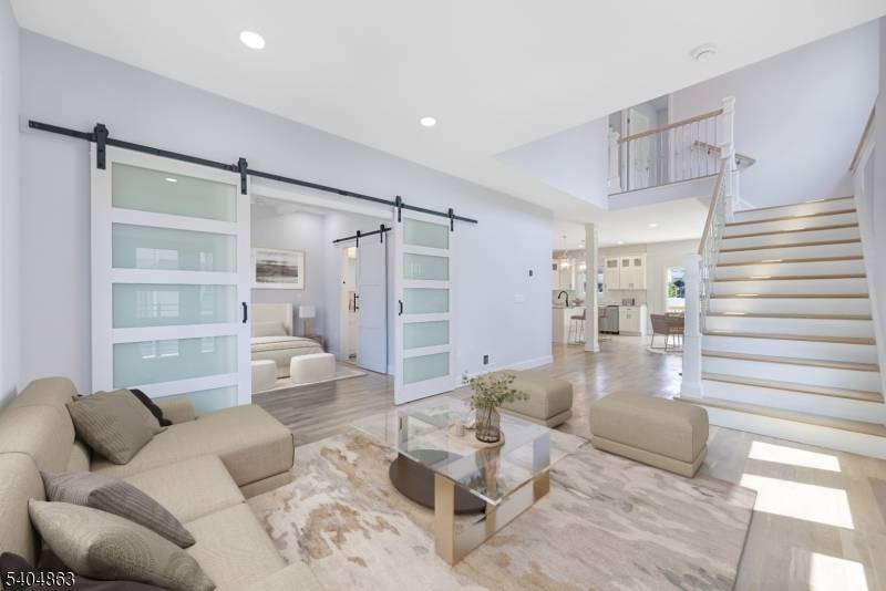 Fair Lawn Boro, NJ 07410,9-03 5Th St