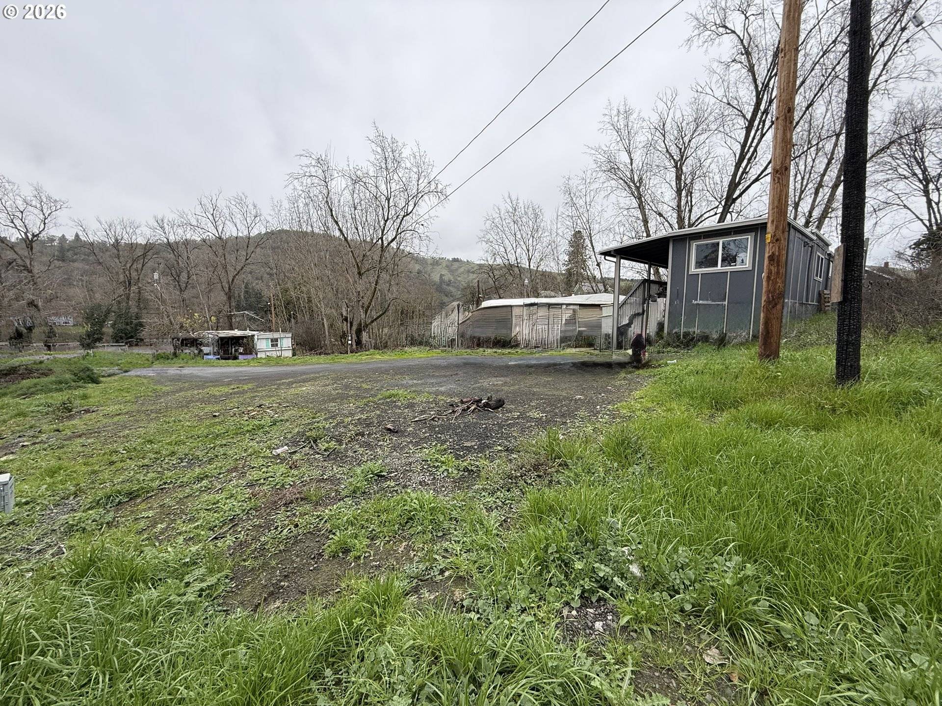 Roseburg, OR 97470,1713 SE MILL ST