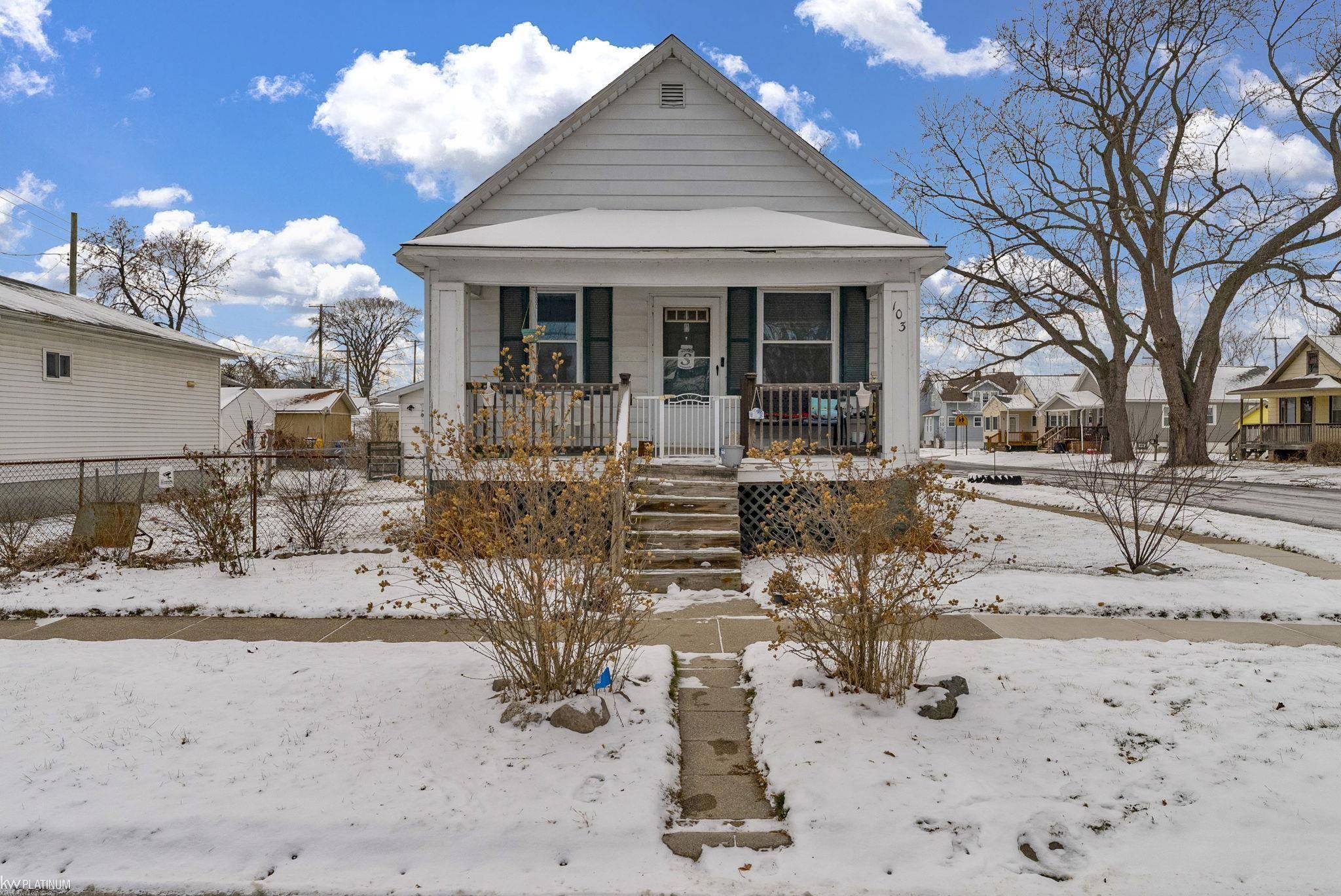 Port Huron, MI 48060,103 14th St ST