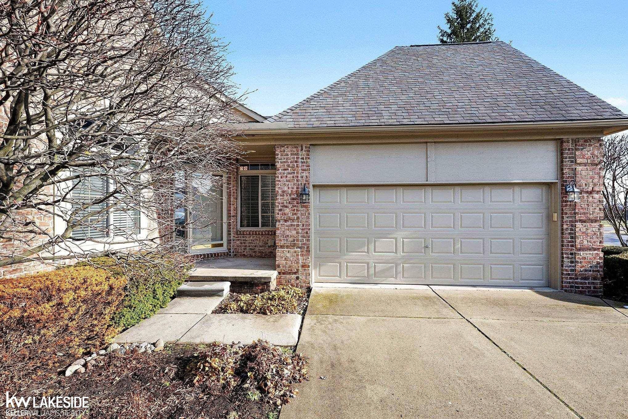 Clinton Township, MI 48038,17471 Breckenridge DR