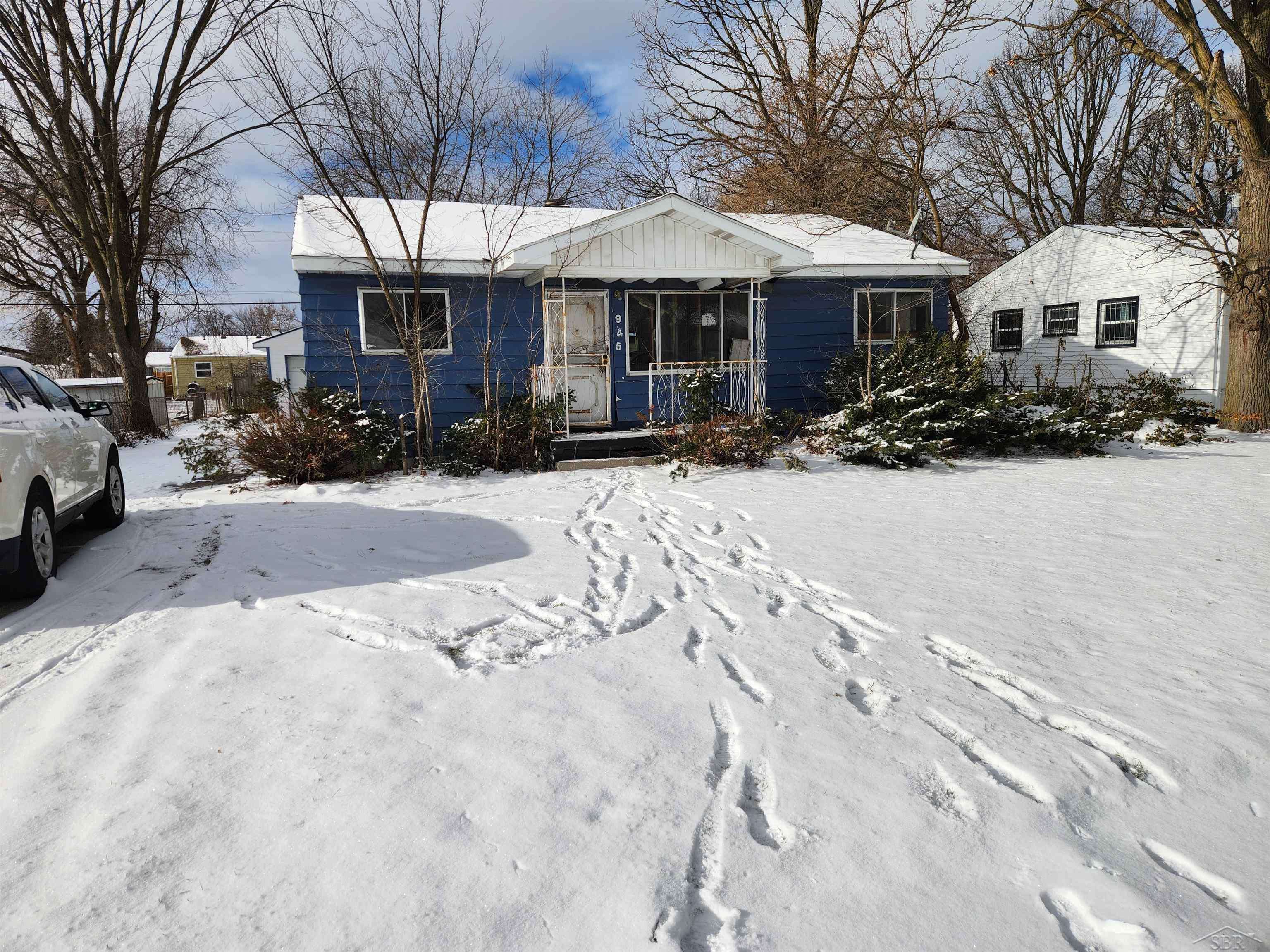 Saginaw, MI 48601,945 S 27th ST