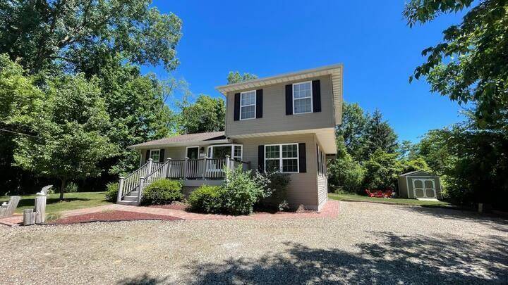 New Buffalo, MI 49117,1117 Bell AVE