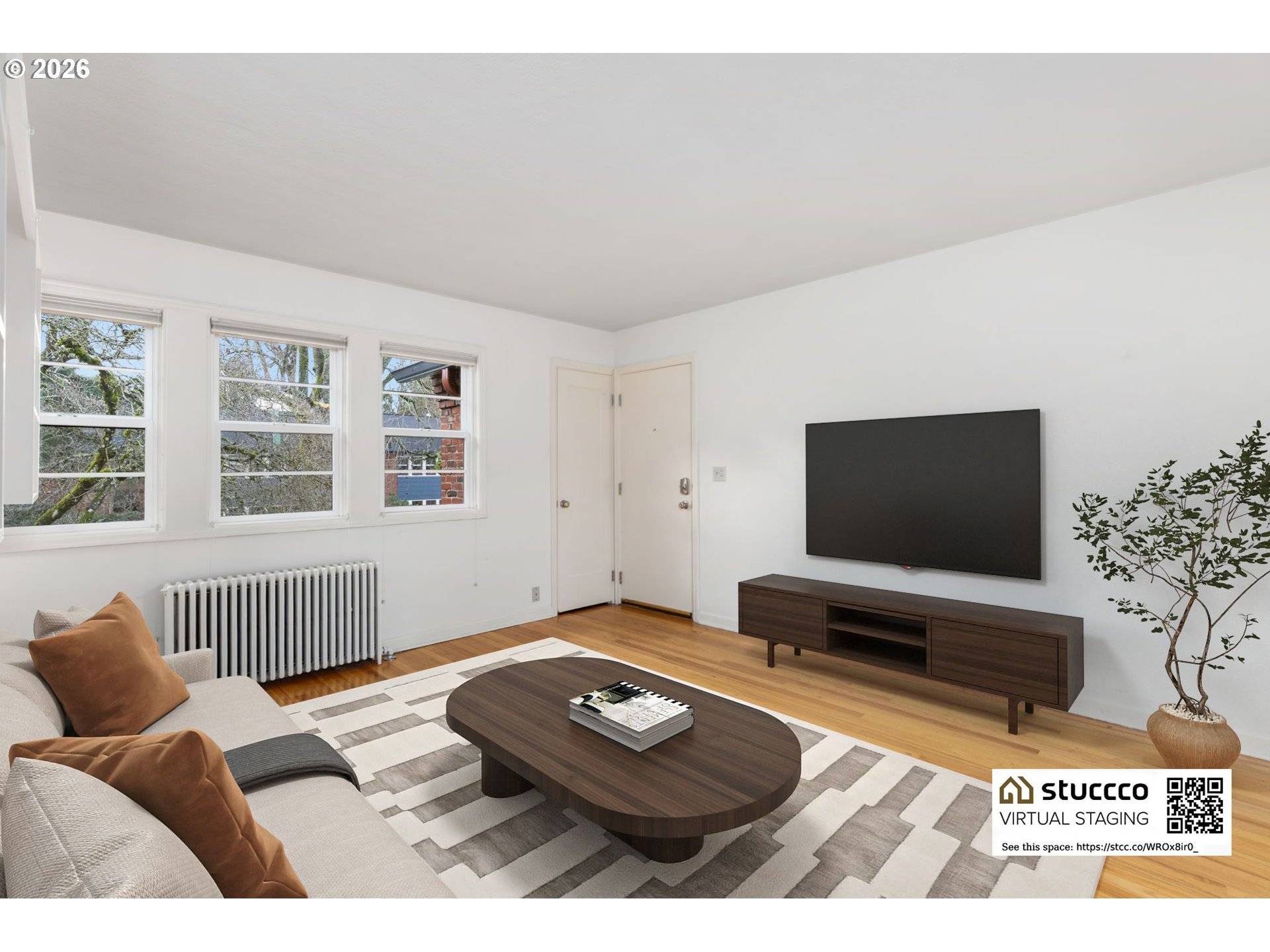 Portland, OR 97213,255 NE 61 AVE #12