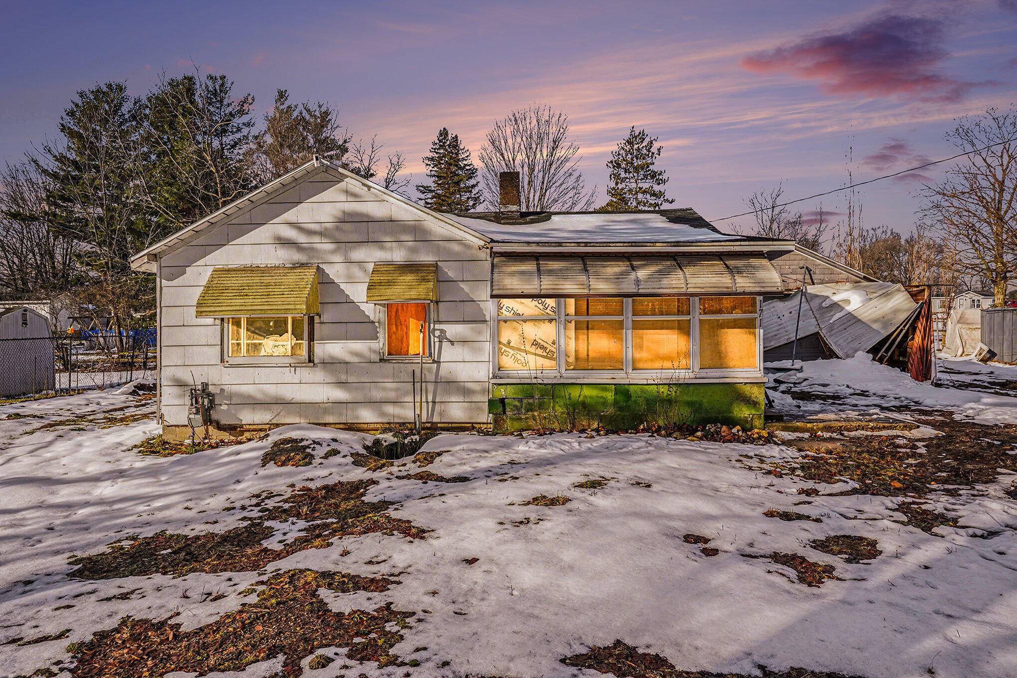 Hesperia, MI 49421,171 S State ST