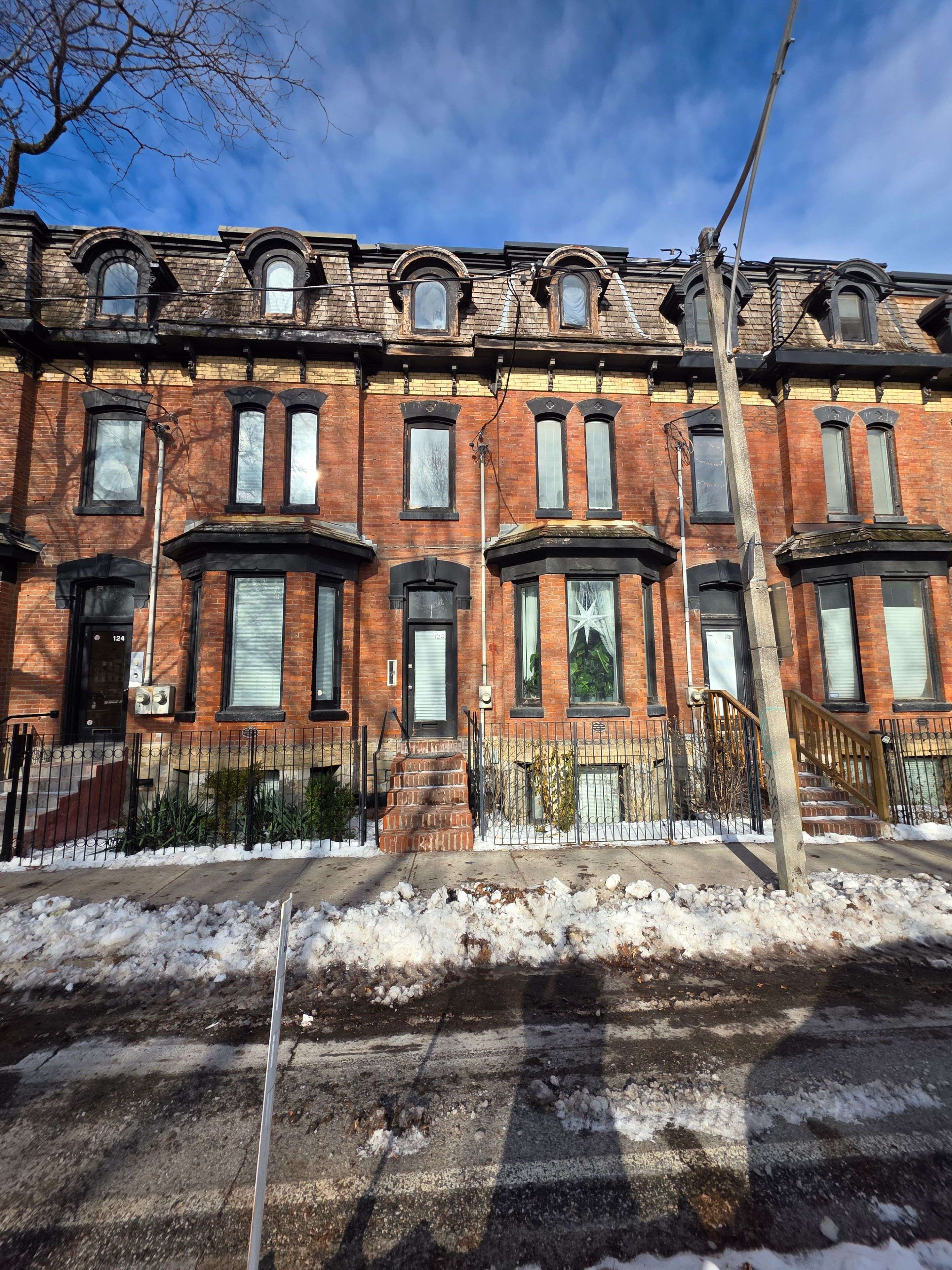 Toronto C08, ON M5A 1V8,126 Shuter ST #3