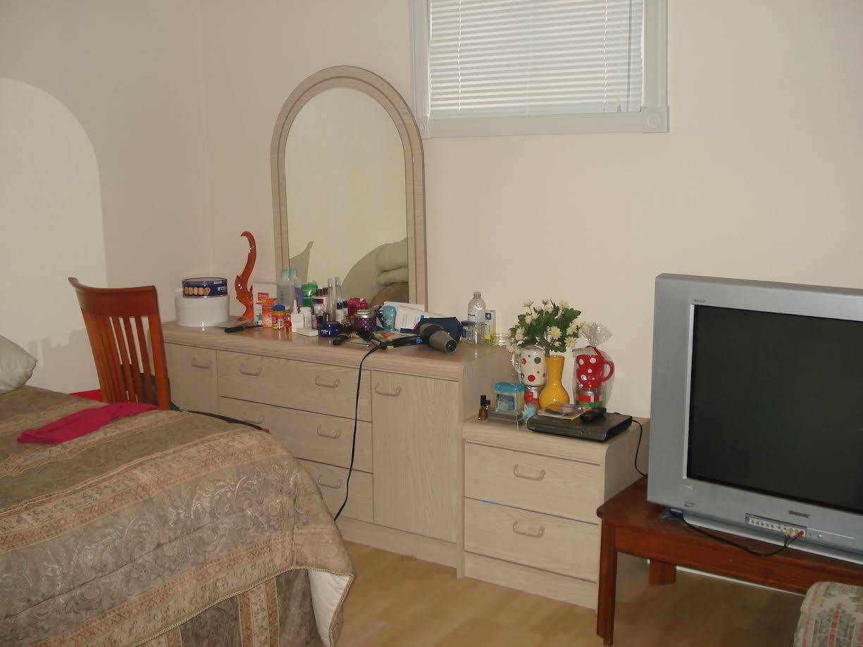 Toronto C06, ON M3H 4M4,114 Kennard AVE