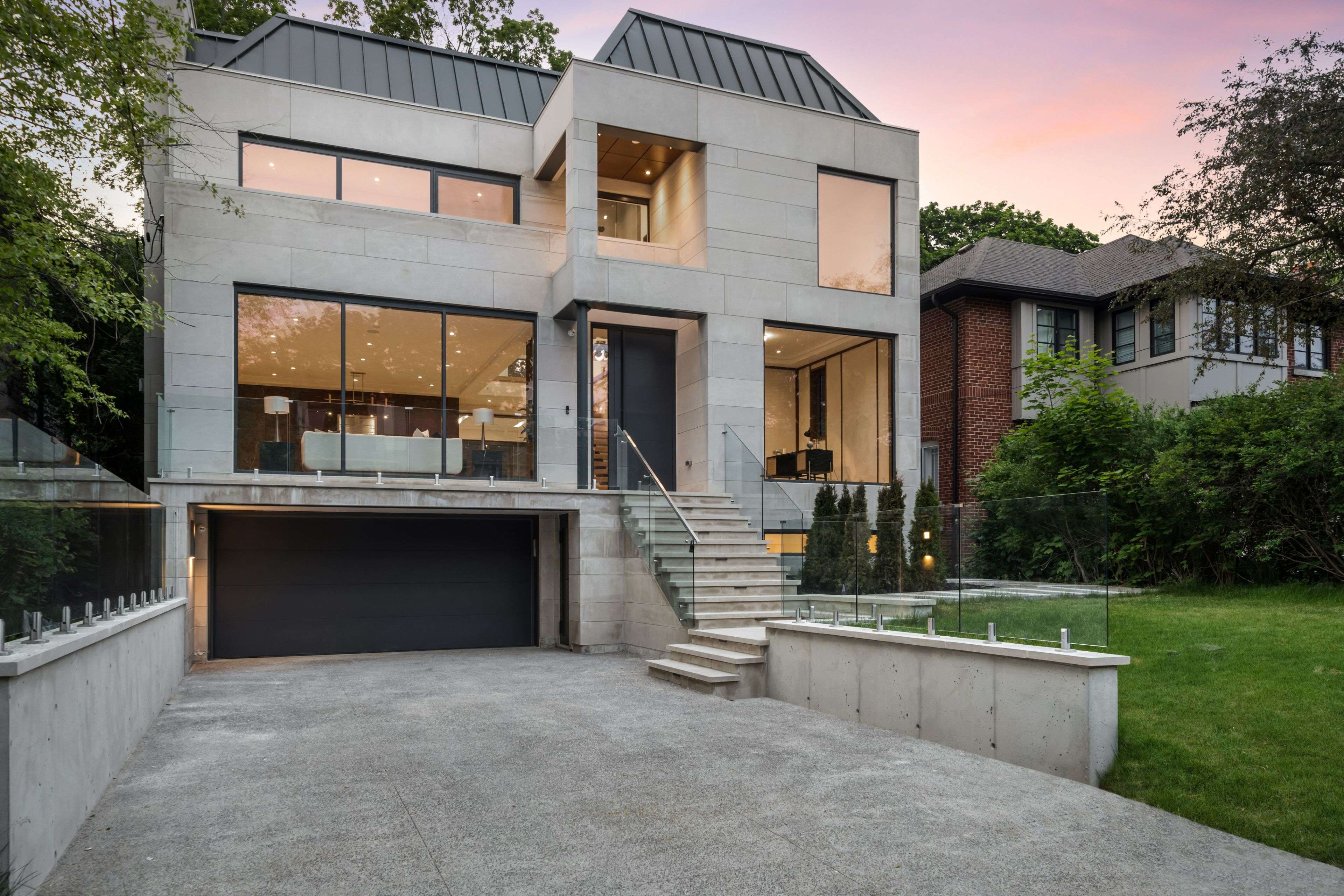 Toronto C04, ON M4N 1G4,64 Glengowan RD