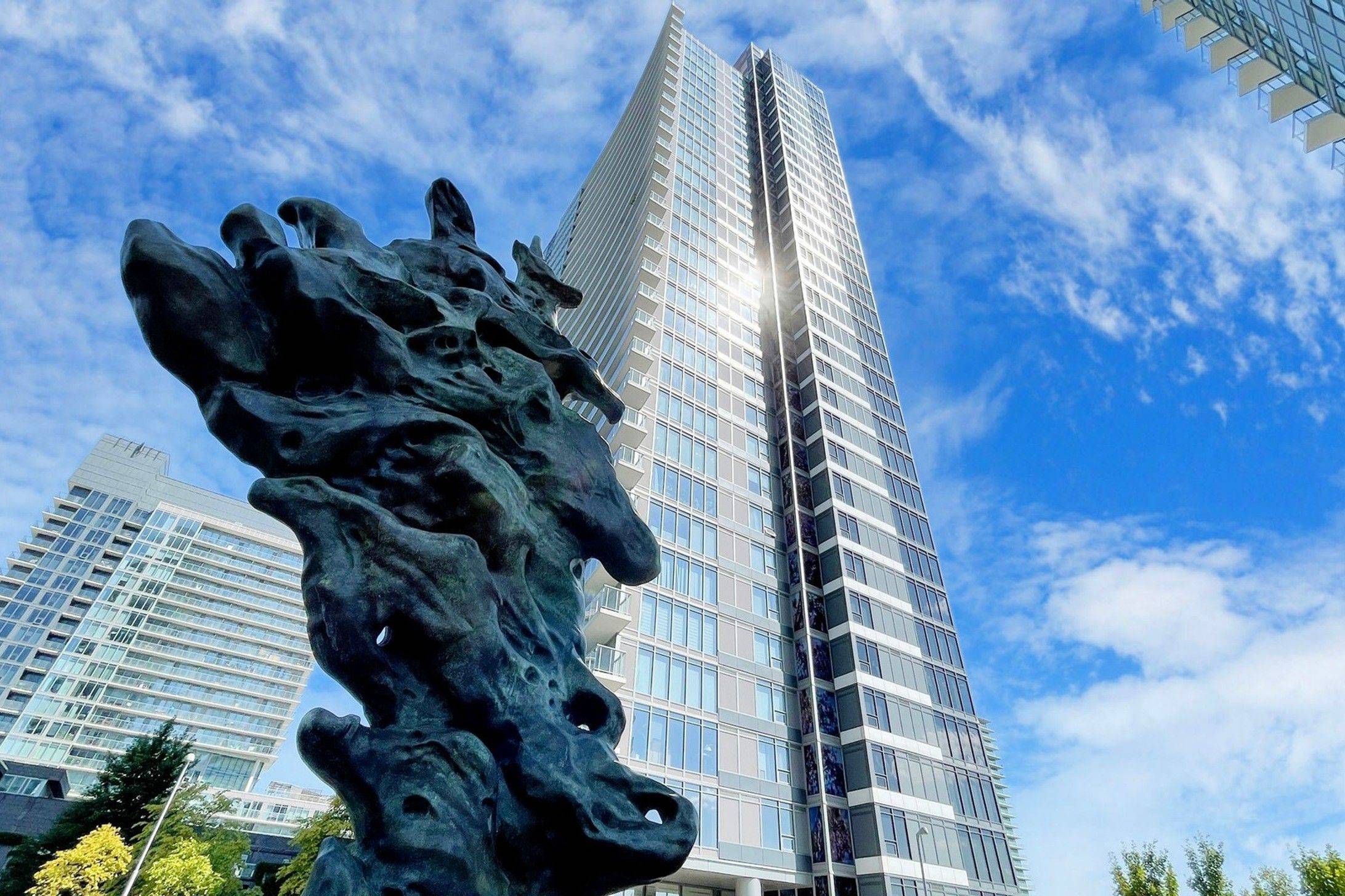 Toronto C15, ON M2K 0C1,121 Mcmahon DR #3302