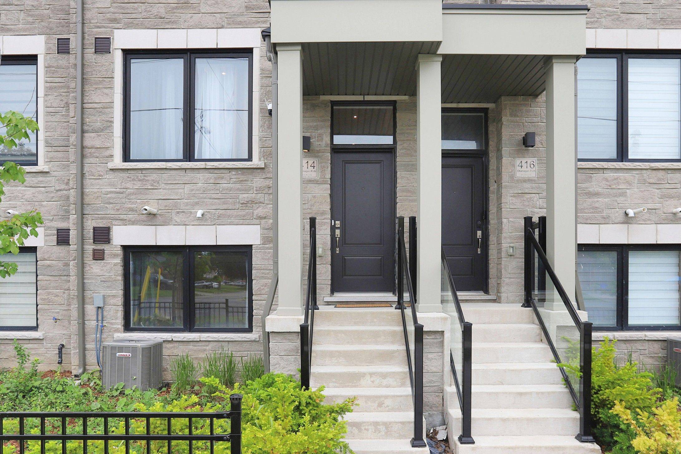 Oshawa, ON L1H 0B1,414 Okanagan PATH