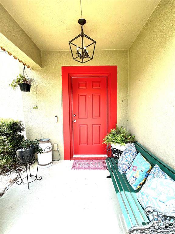 Fort Pierce, FL 34951,5255 Oakland Lake Circle