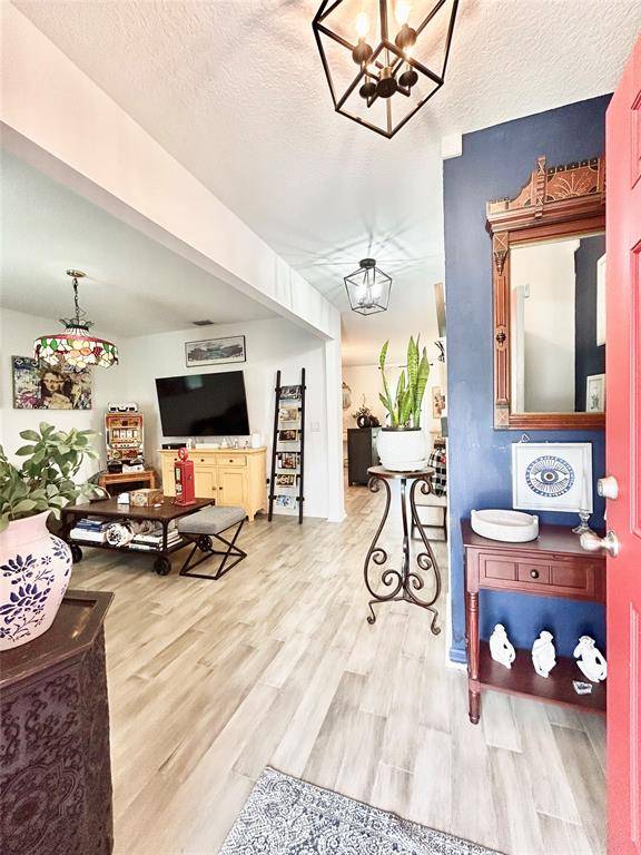 Fort Pierce, FL 34951,5255 Oakland Lake Circle