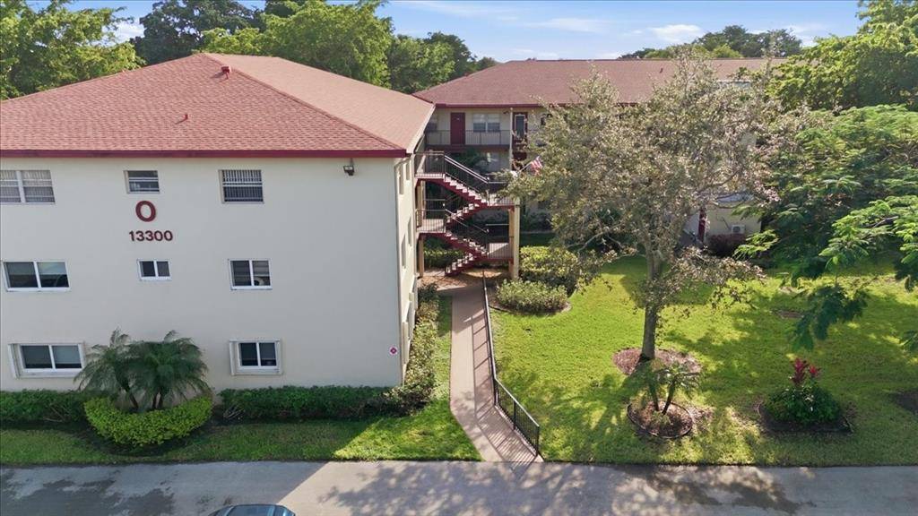 Pembroke Pines, FL 33027,13300 SW 1st St #206o