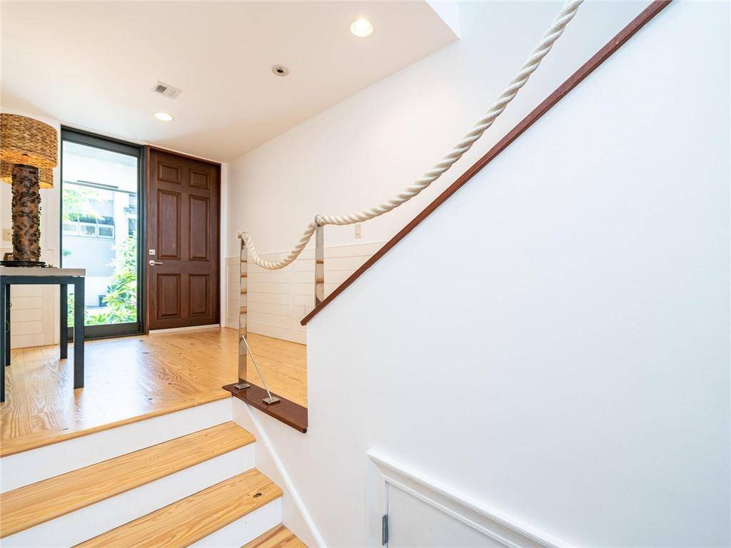 Fort Lauderdale, FL 33316,33 Port Side Dr #33C