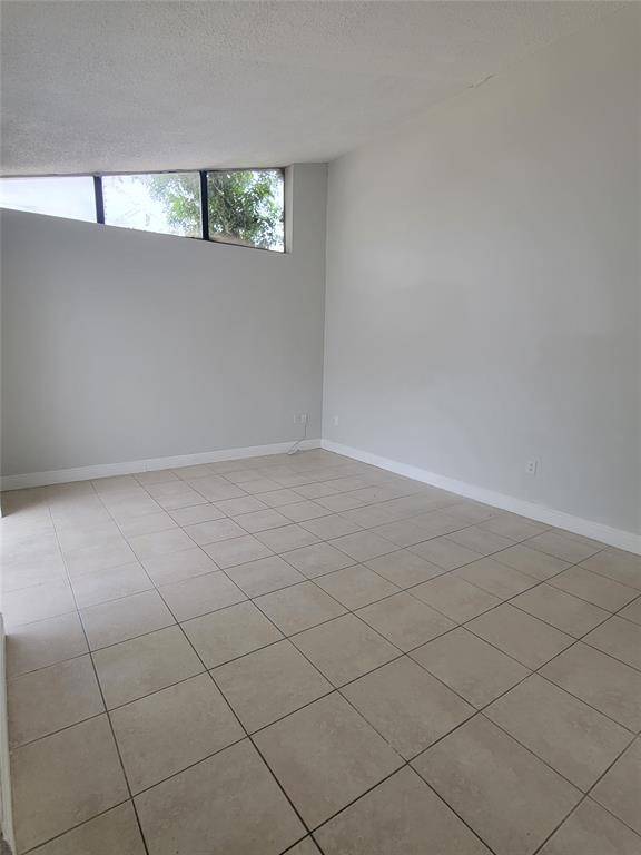 Miami Gardens, FL 33055,4530 NW 185 ST #4530