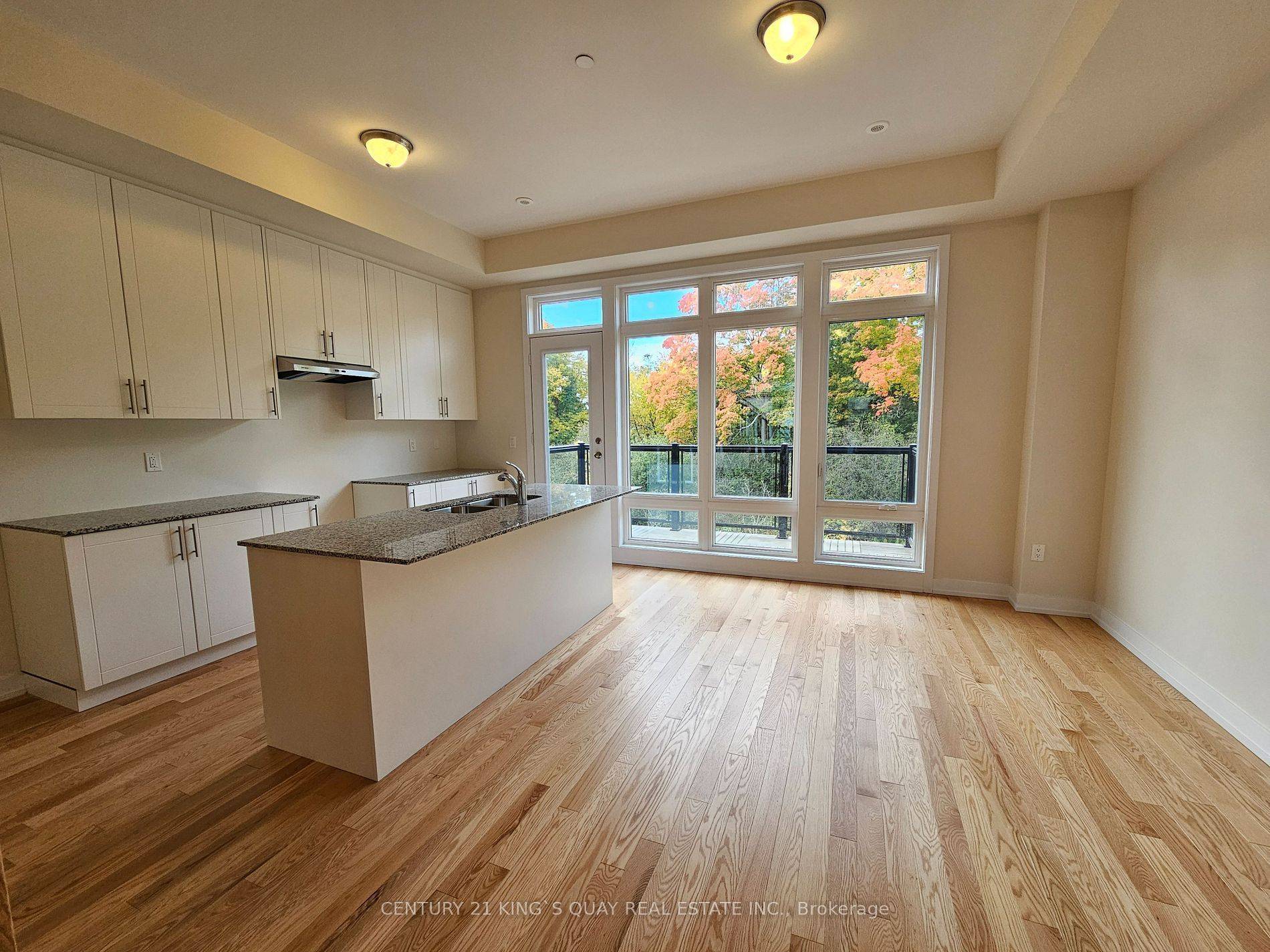 Richmond Hill, ON L4E 1G9,118 Credit LN