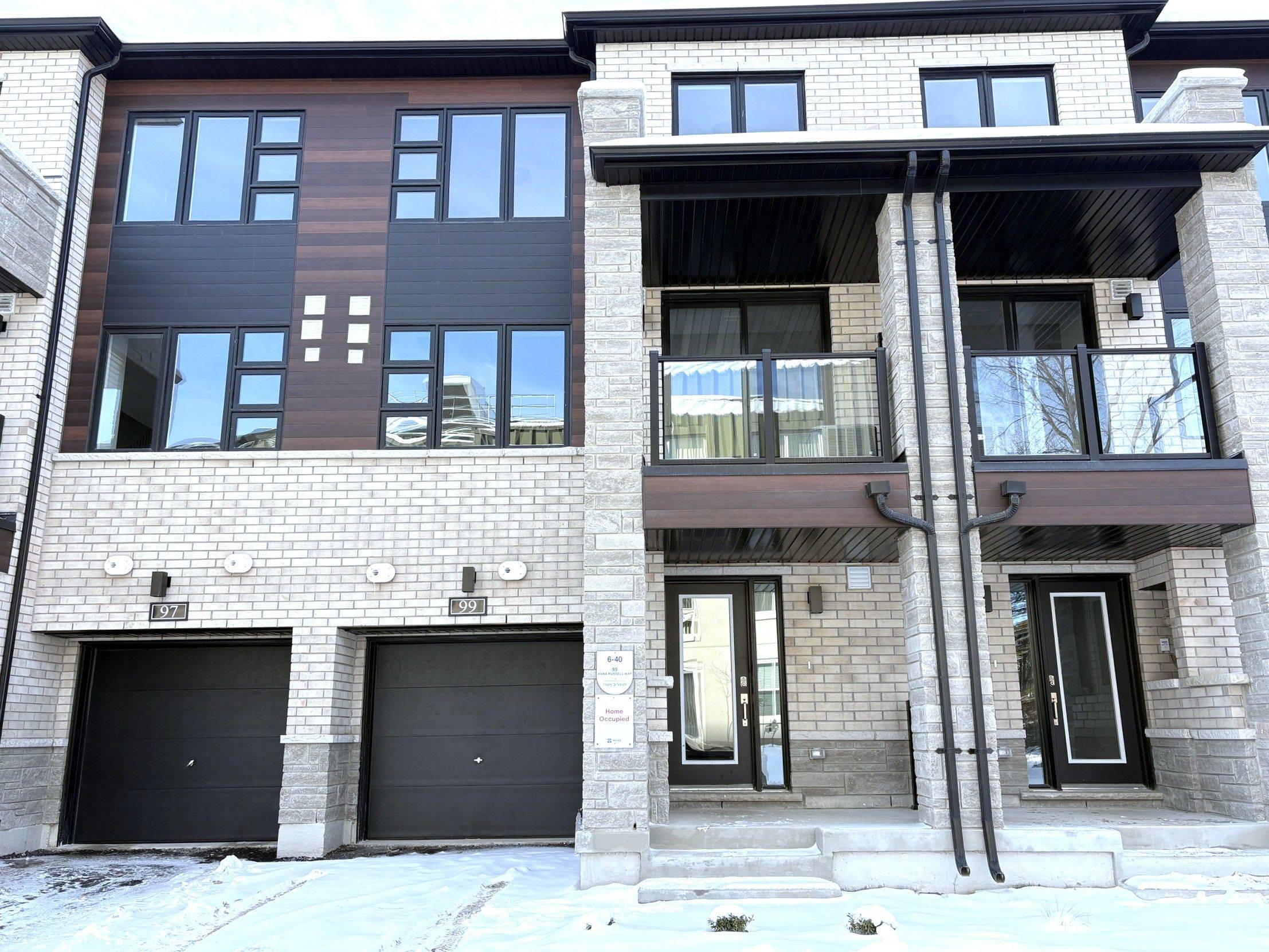 Markham, ON L3R 3X3,99 Anna Russell WAY