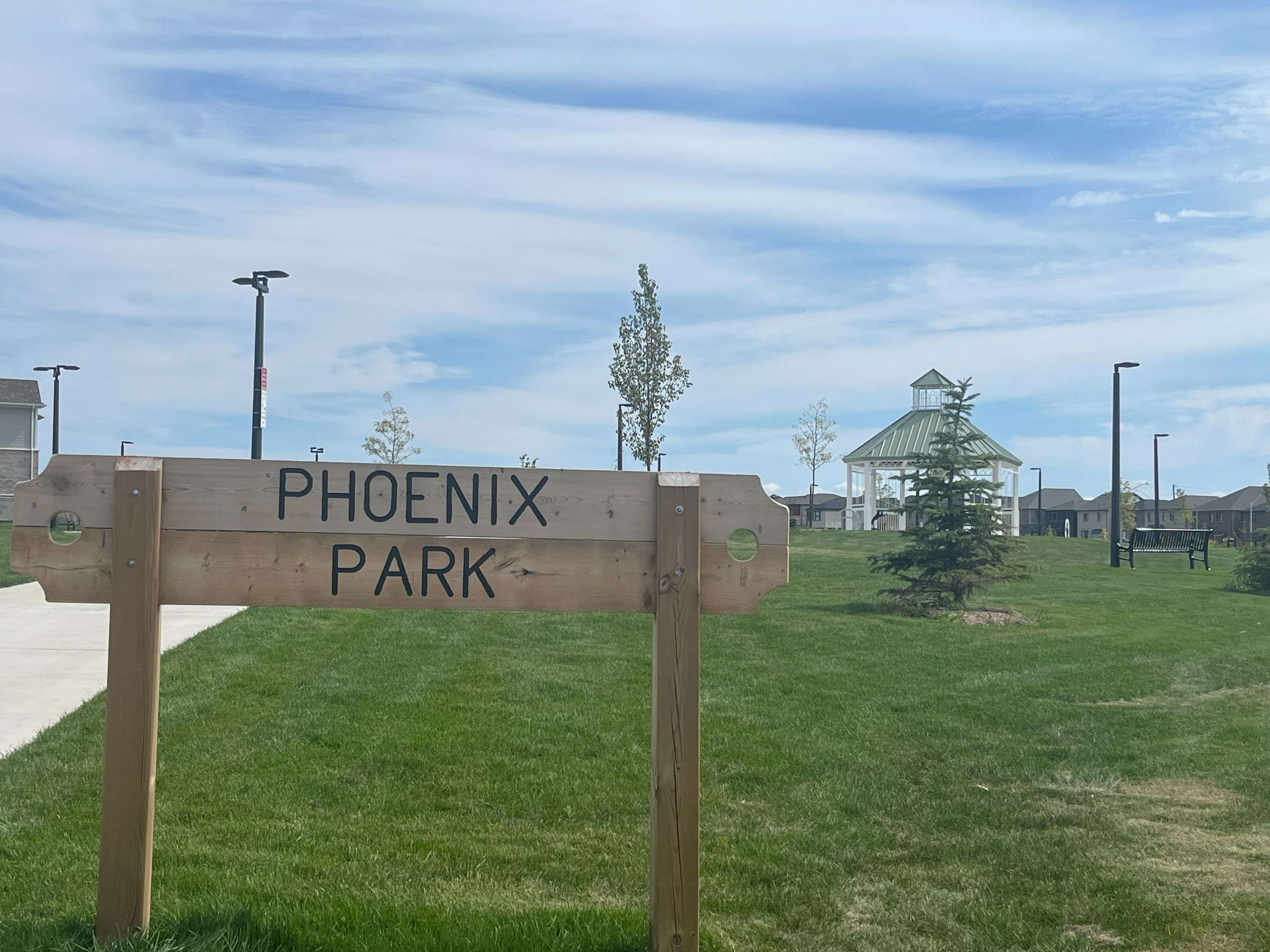 Barrie, ON L9S 2Z4,32 Sagewood CRES