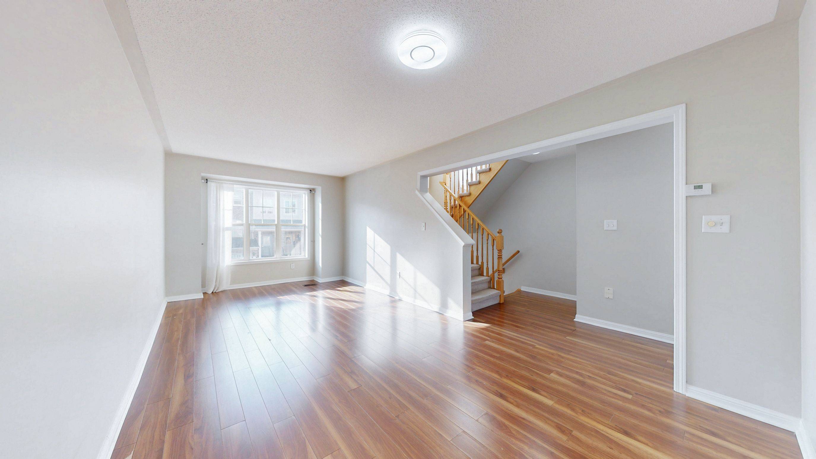 Oakville, ON L6M 5E9,2972 Garnethill WAY