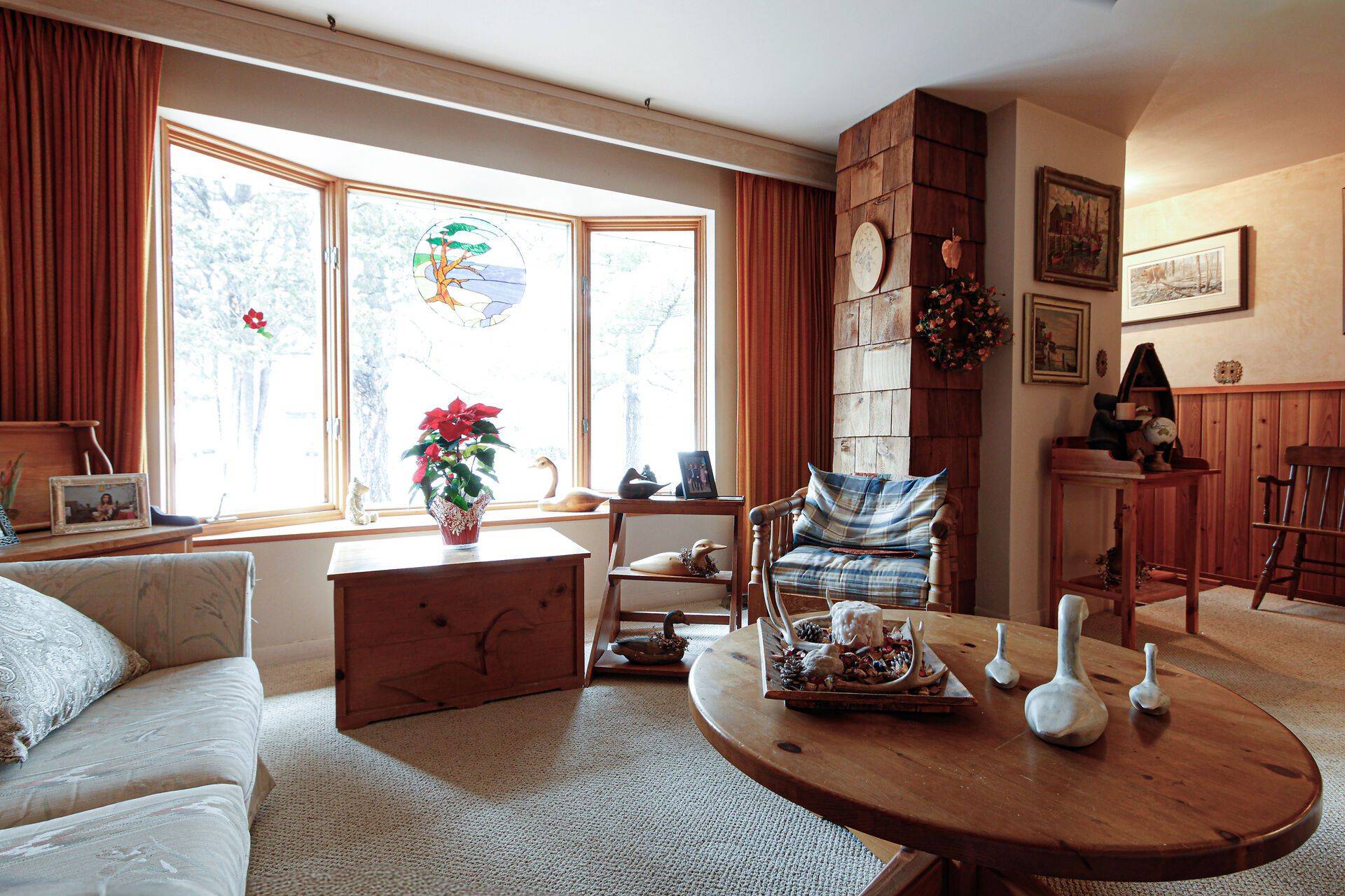 Oakville, ON L6L 2C1,1244 Bridge RD