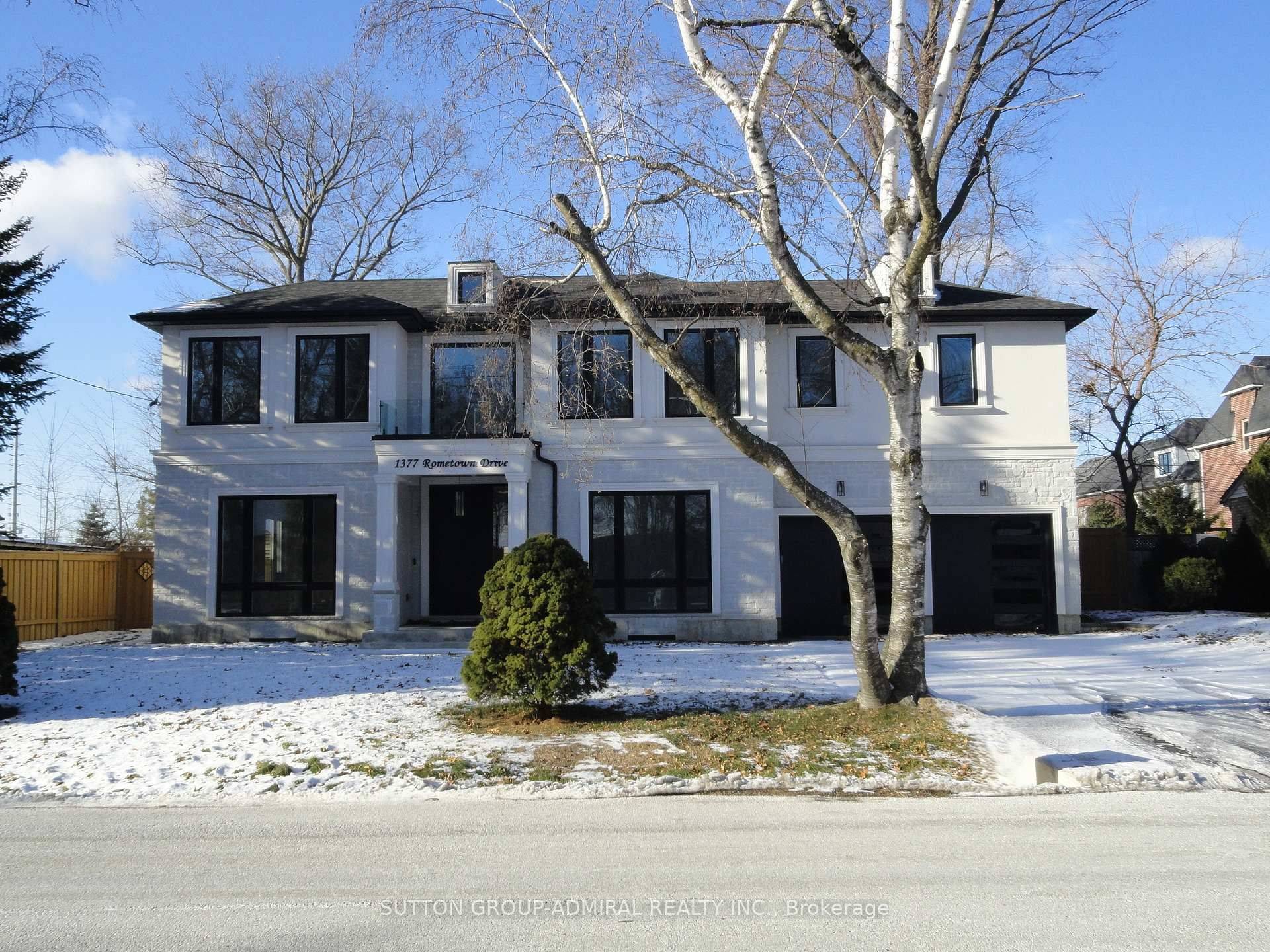 Mississauga, ON L5E 2T5,1377 Rometown DR