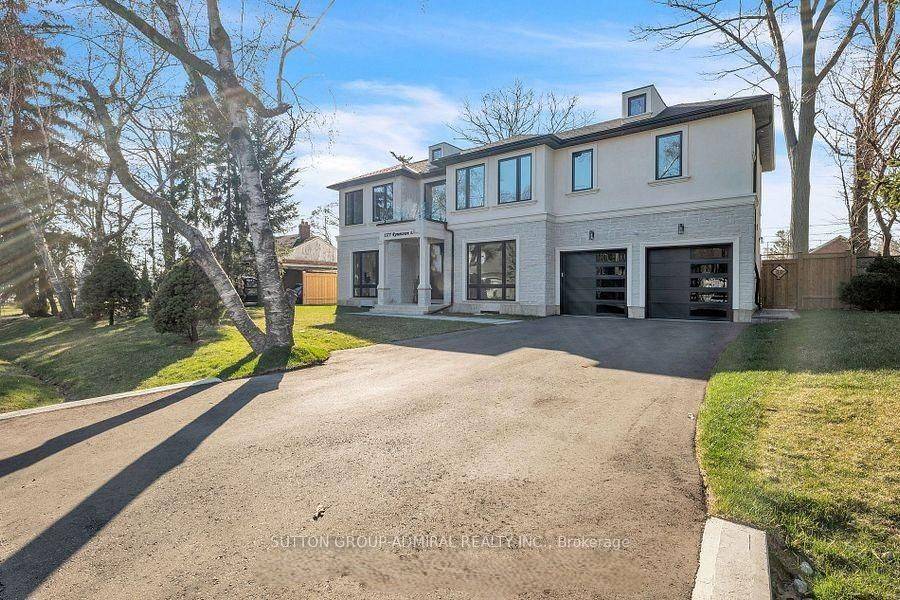 Mississauga, ON L5E 2T5,1377 Rometown DR