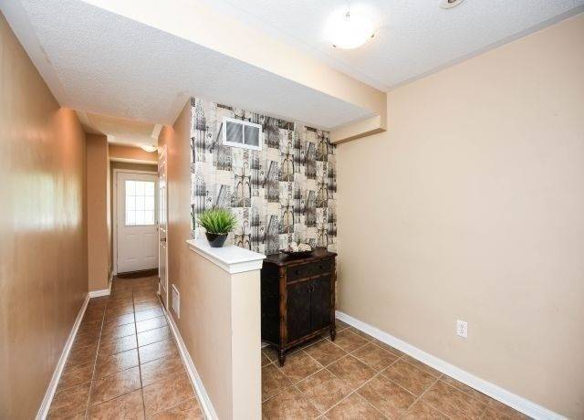 Milton, ON L9T 6R6,1175 McDowell CRES