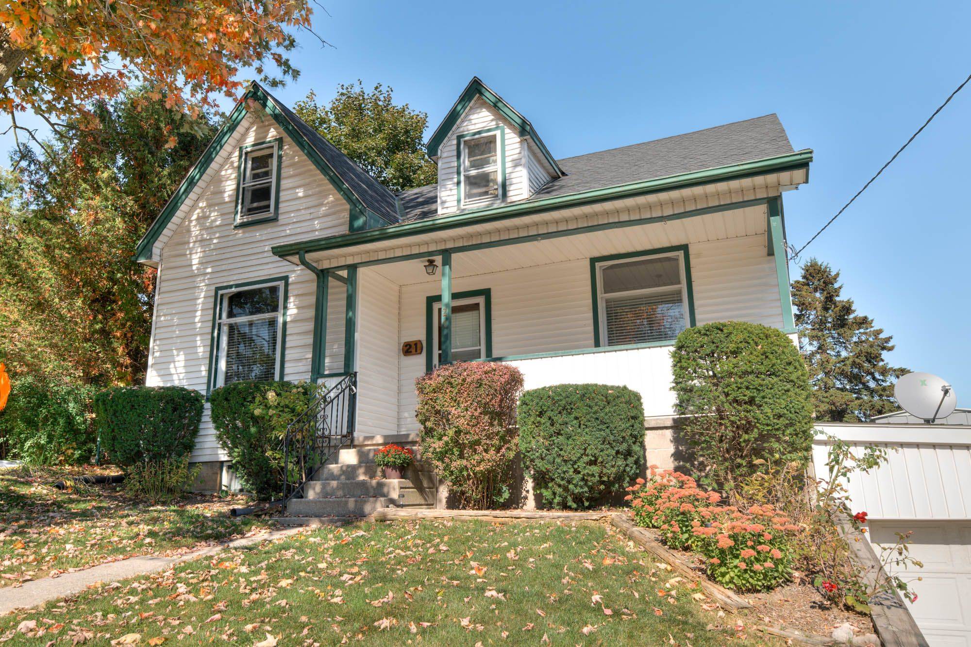 West Perth, ON N0K 1N0,21 Huron RD