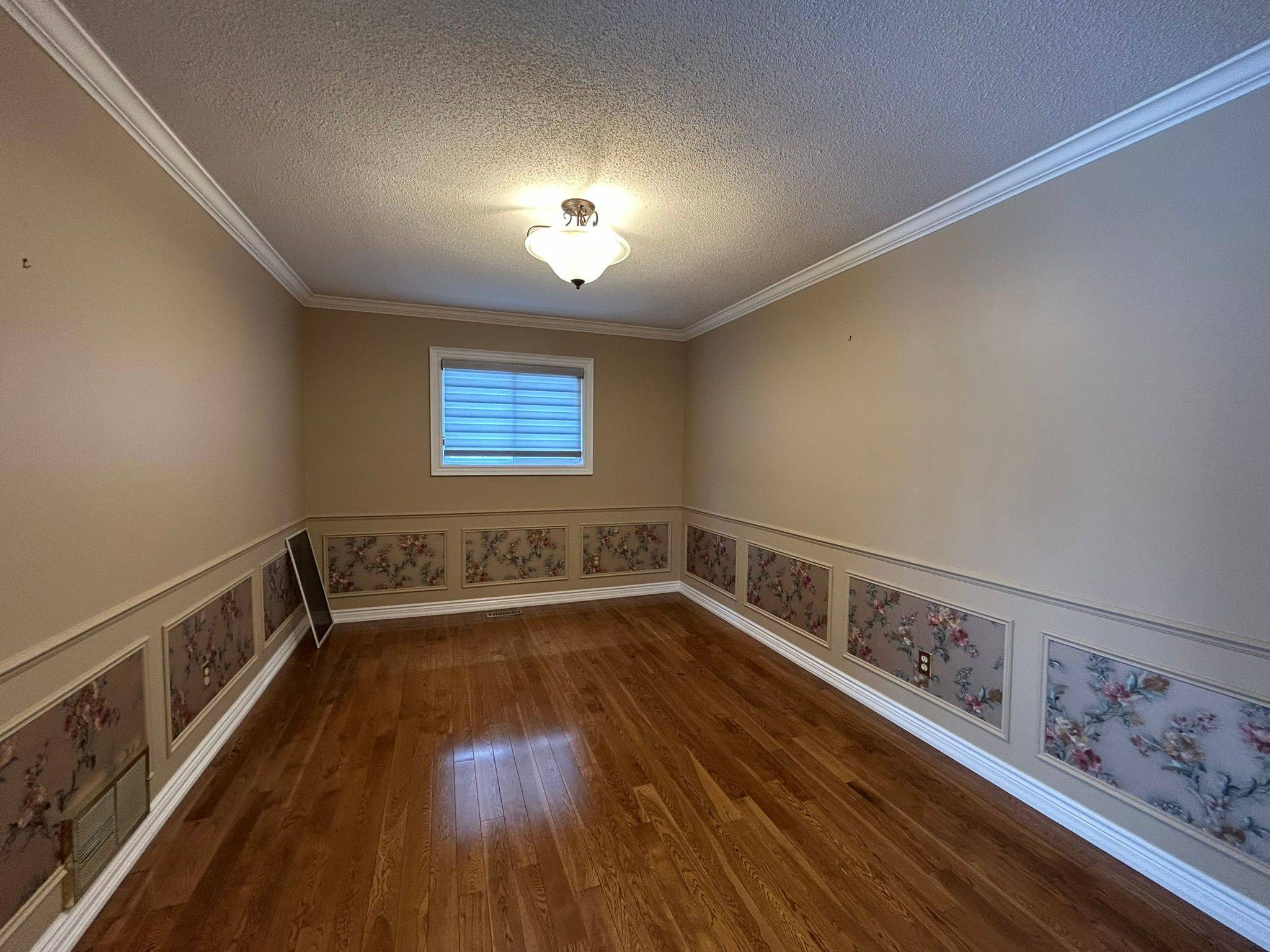 Hamilton, ON L9B 2C4,506 Dicenzo DR